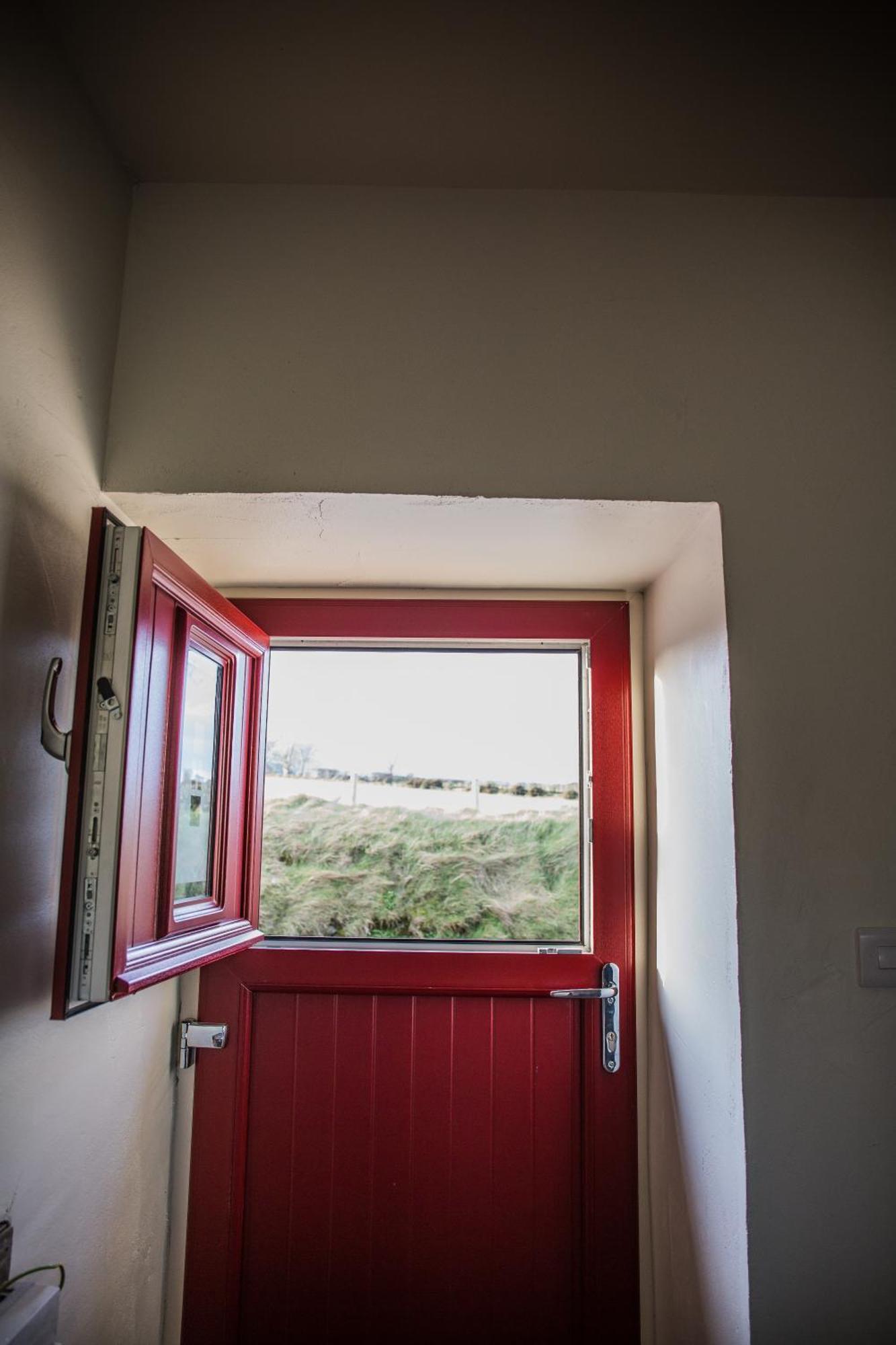 Dans Wee Cottage Slieve Croob Dromara Castlewellan Newcastle Экстерьер фото